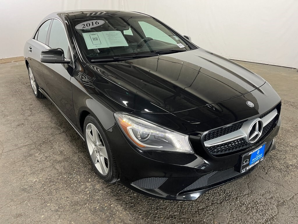 2016 Mercedes Benz CLA 250 4MATIC photo 3