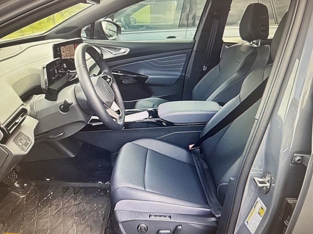 2023 Volkswagen ID.4 Pro S photo 2