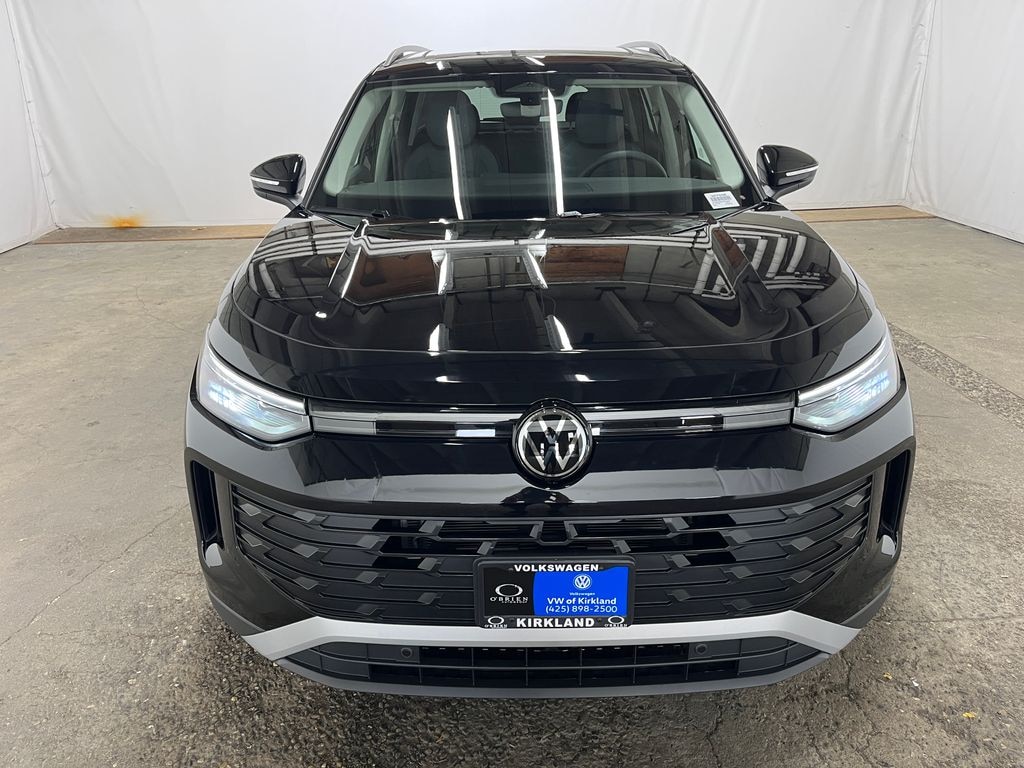 New 2026 Volkswagen Tiguan 2.0T SE SUV