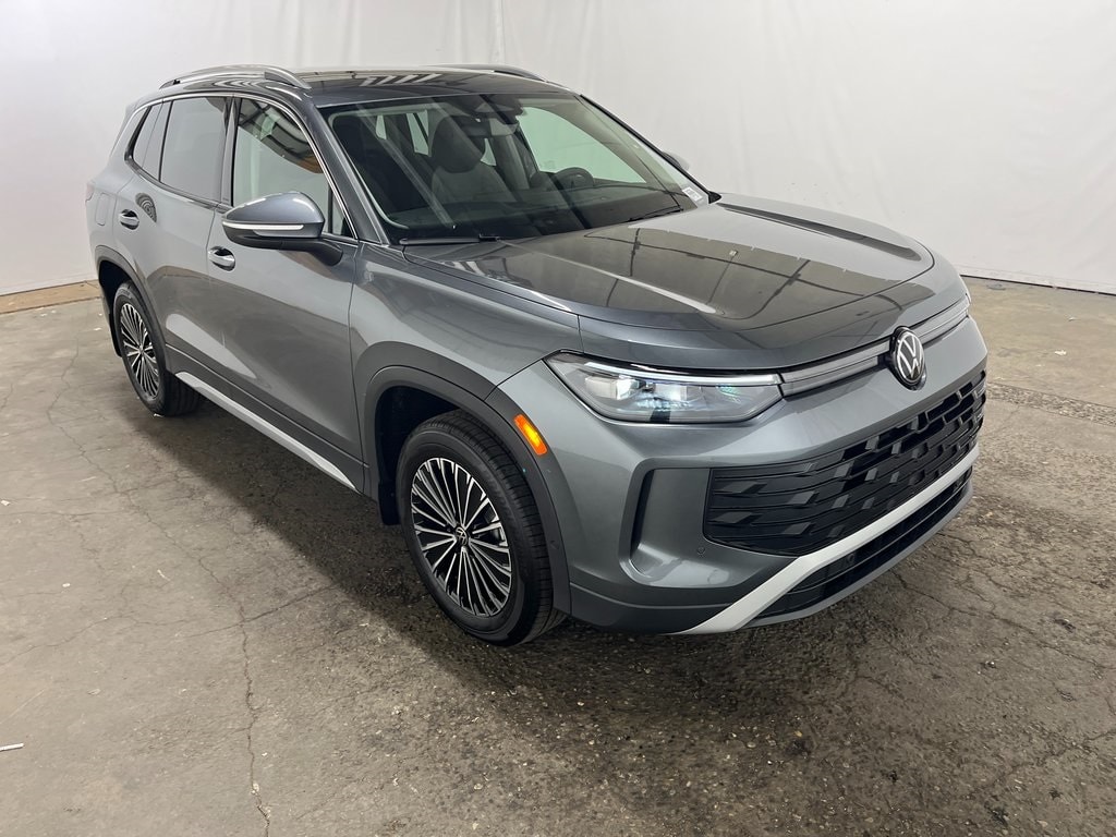 New 2025 Volkswagen Tiguan 2.0T S SUV