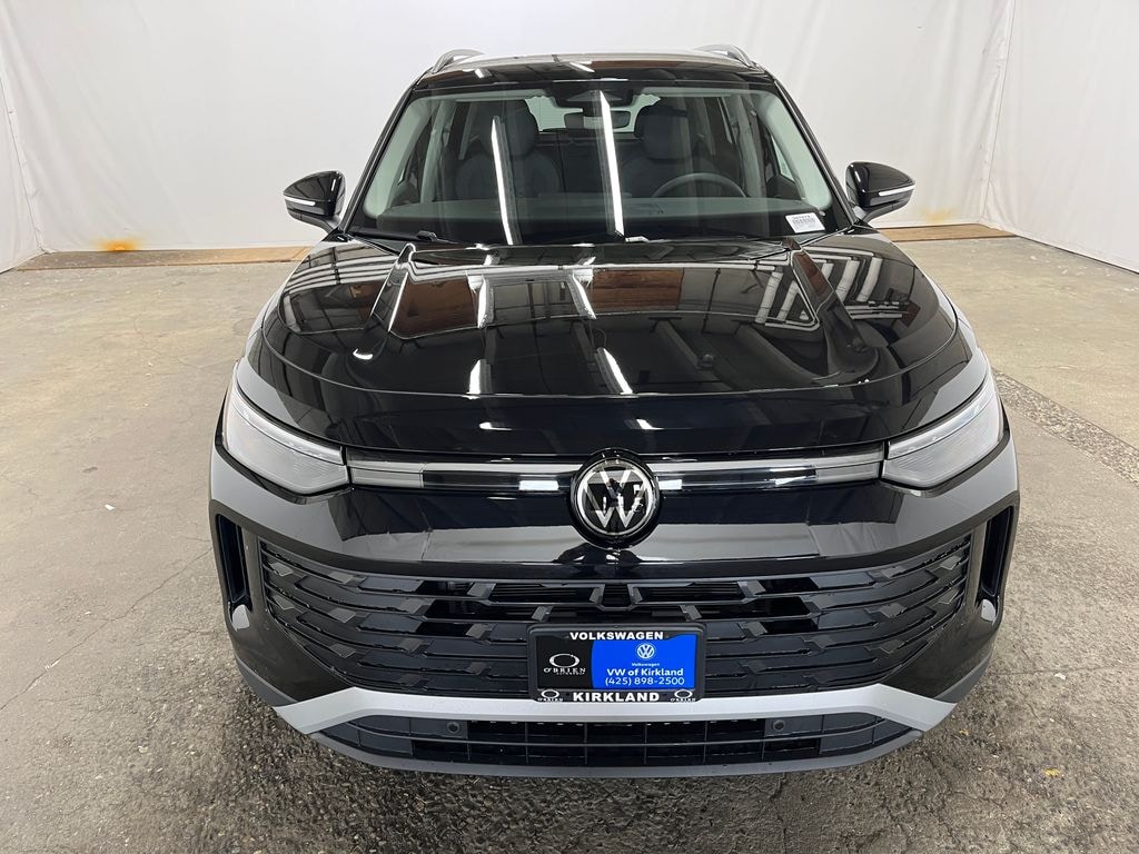 New 2026 Volkswagen Tiguan 2.0T SE SUV