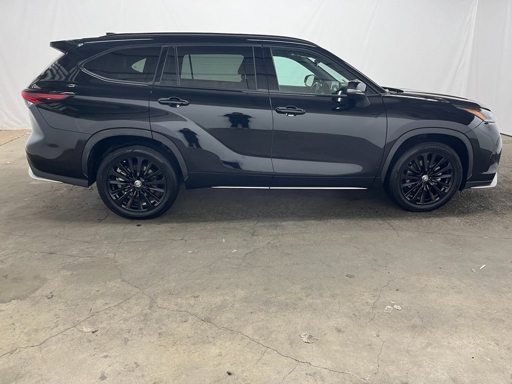 Used 2024 Toyota Highlander XSE SUV