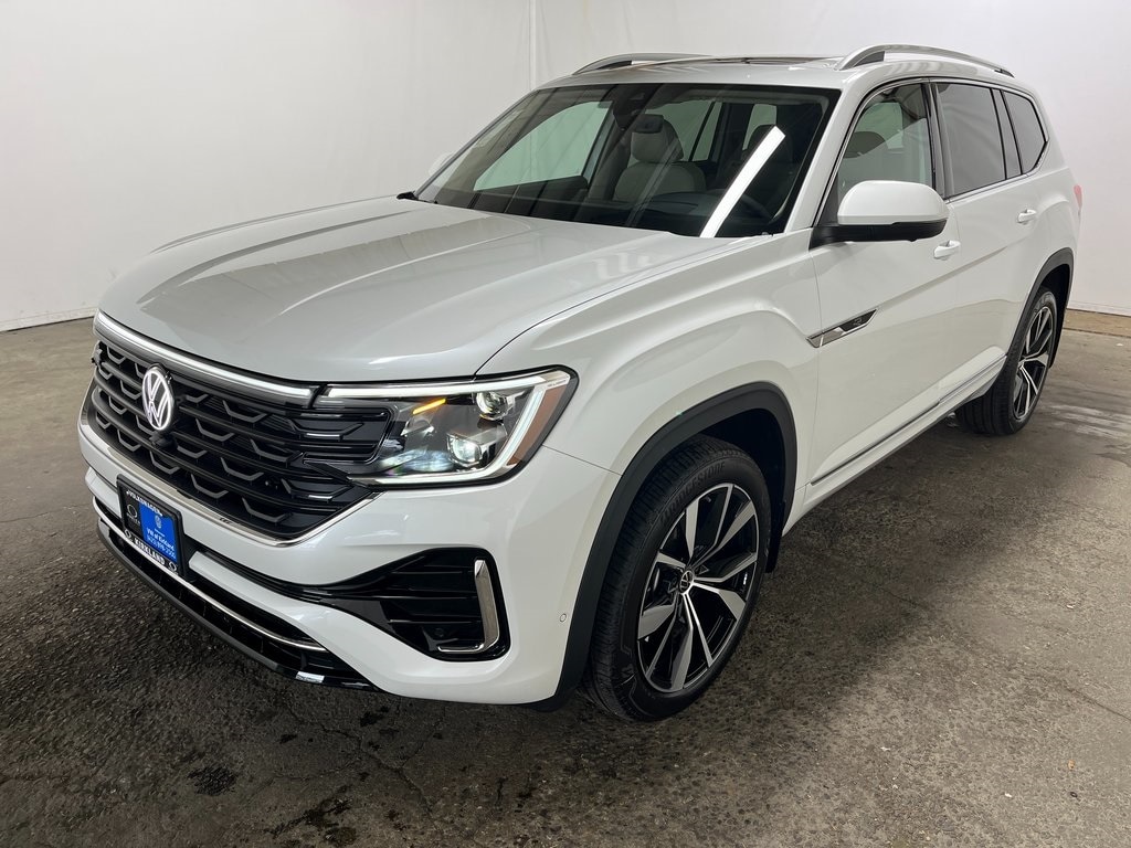 2026 Volkswagen Atlas SEL Premium R-Line's photo