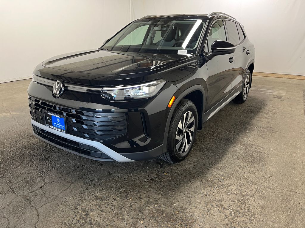 2026 Volkswagen Tiguan 2.0T S 4Motion's photo