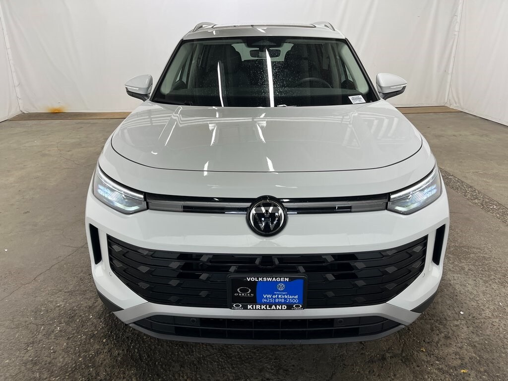 New 2026 Volkswagen Tiguan 2.0T SE SUV