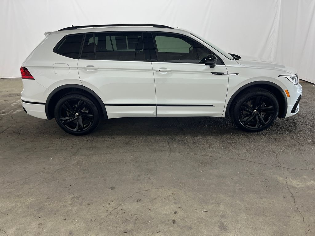 Certified 2023 Volkswagen Tiguan 2.0T SE R-Line Black SUV