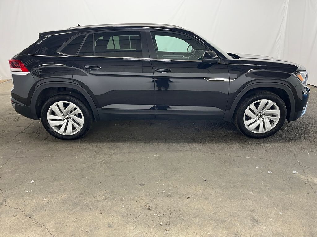 Certified 2023 Volkswagen Atlas Cross Sport 2.0T SE w/Technology SUV