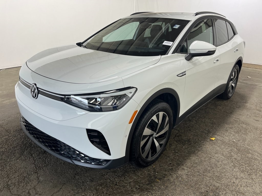 2023 Volkswagen ID.4 Base's photo