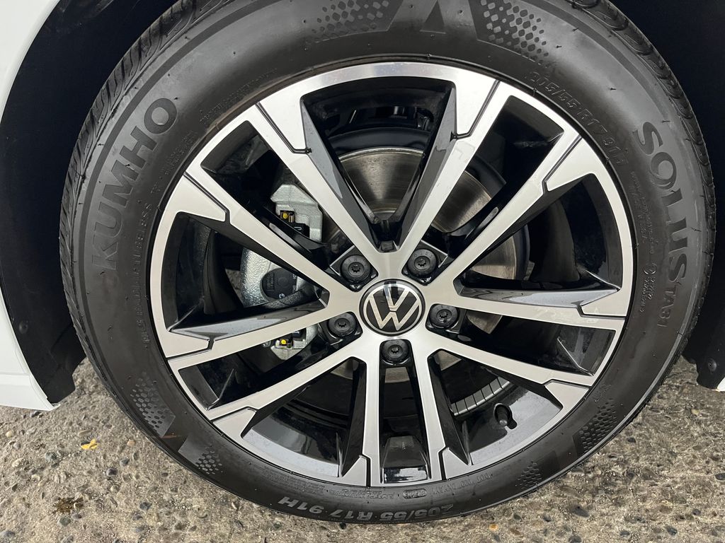 2026 Volkswagen Jetta Sport - Photo 22