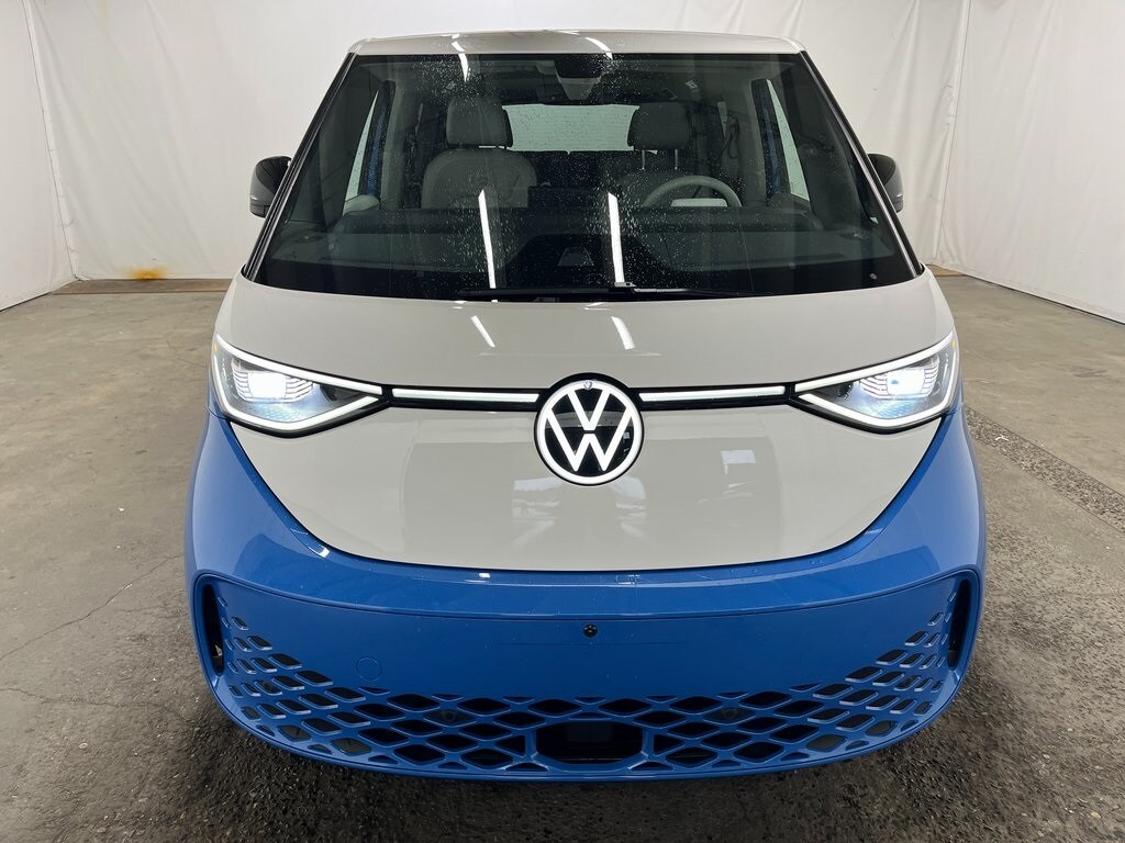 New 2025 Volkswagen ID. Buzz 1st Edition Minivan/Van