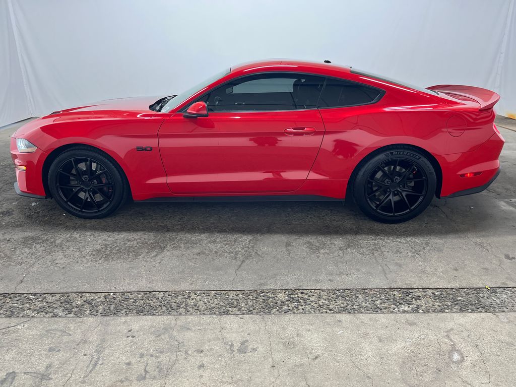 2019 Ford Mustang GT Premium - Photo 8