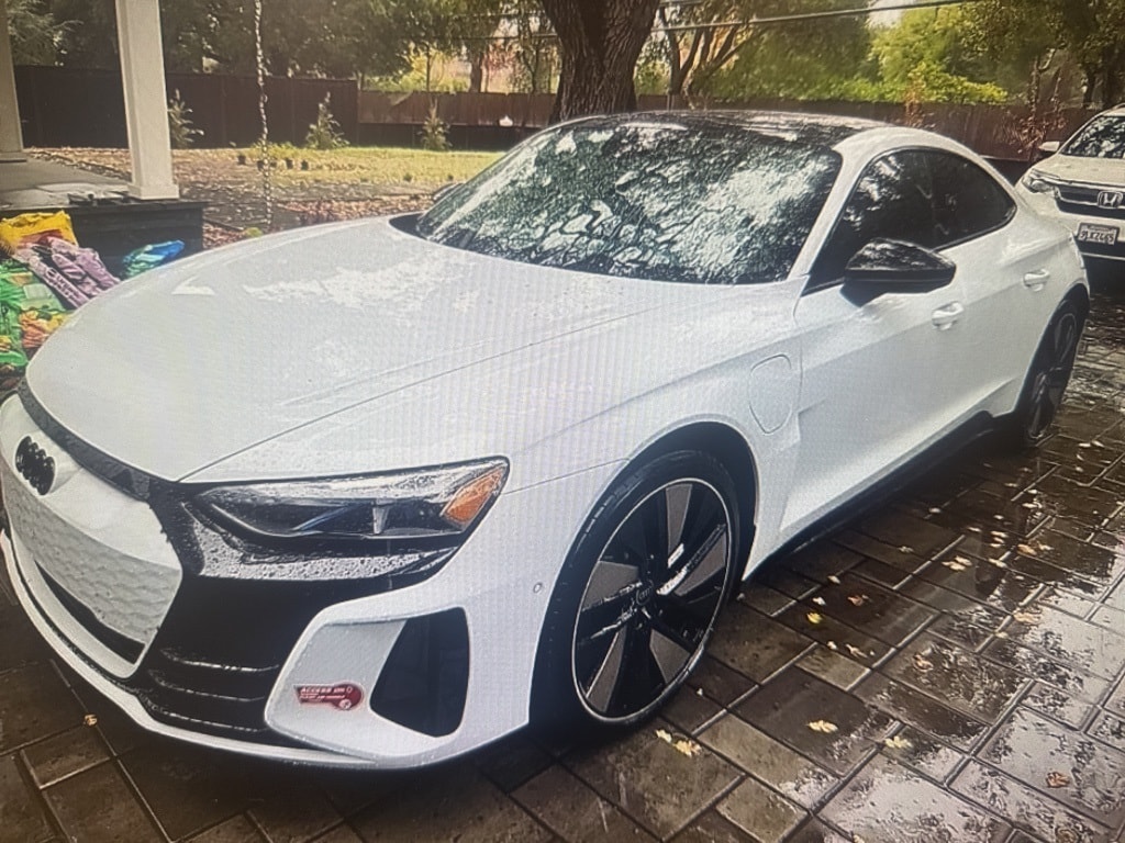 2023 Audi e-tron GT Prestige's photo