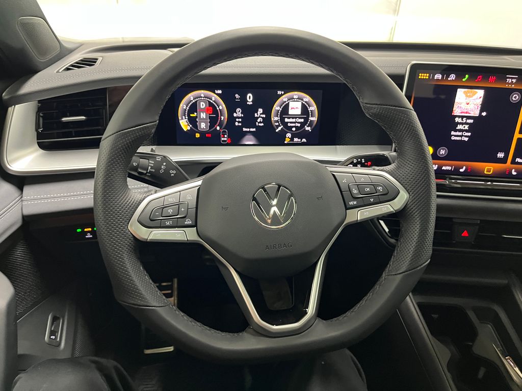 2026 Volkswagen Tiguan SE R-LINE BLACK - Photo 17