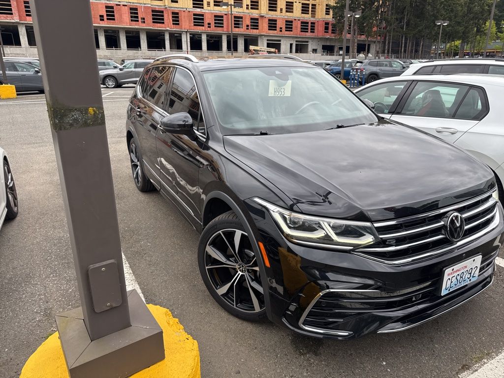 2022 Volkswagen Tiguan 2.0T SEL R-Line 4Motion's photo