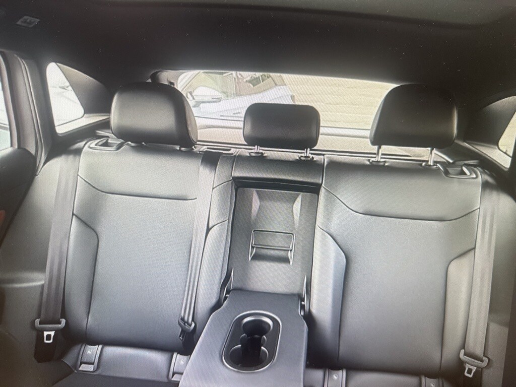 2022 Volkswagen ID.4 Pro S photo 3