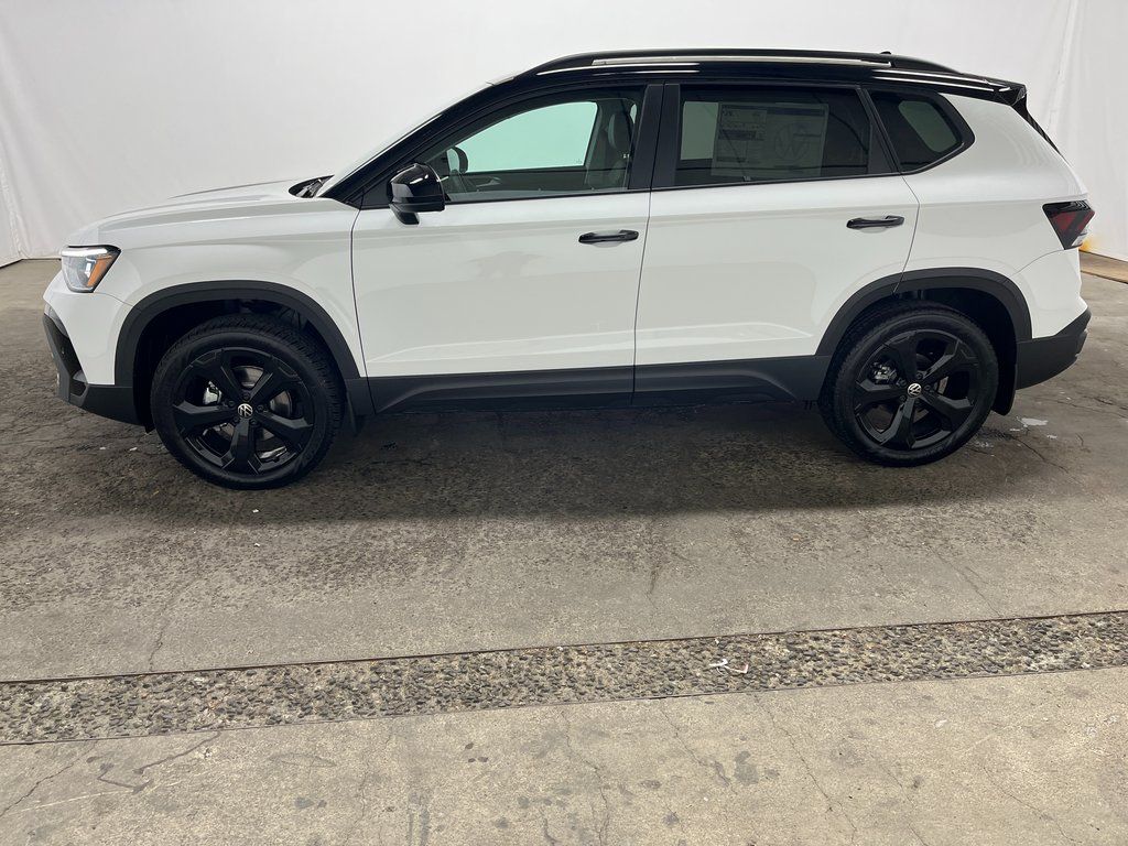 2026 Volkswagen Taos SE Black - Photo 8
