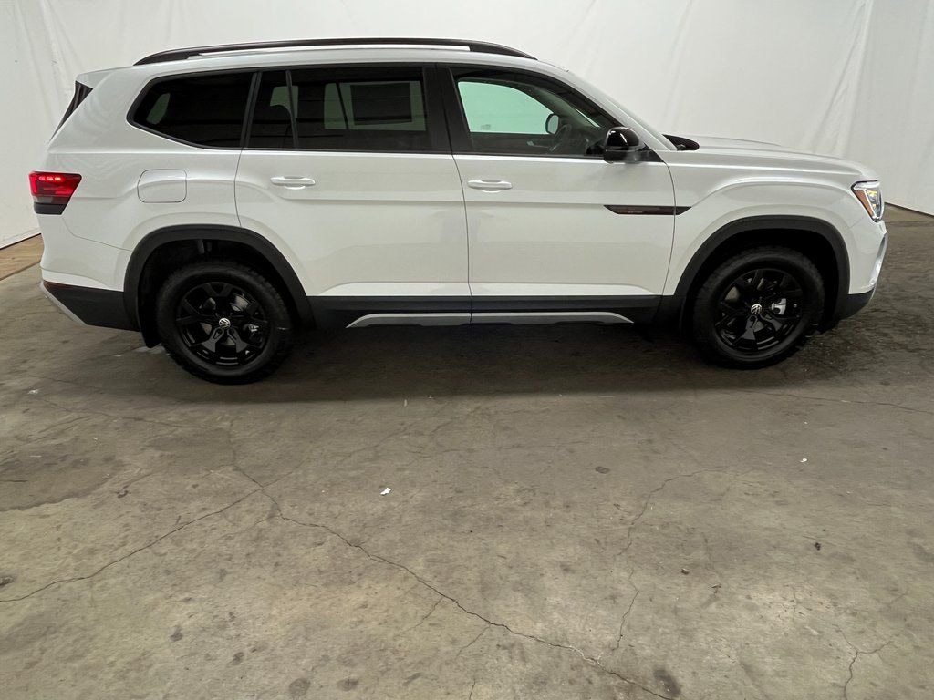 New 2026 Volkswagen Atlas 2.0T Peak Edition SUV