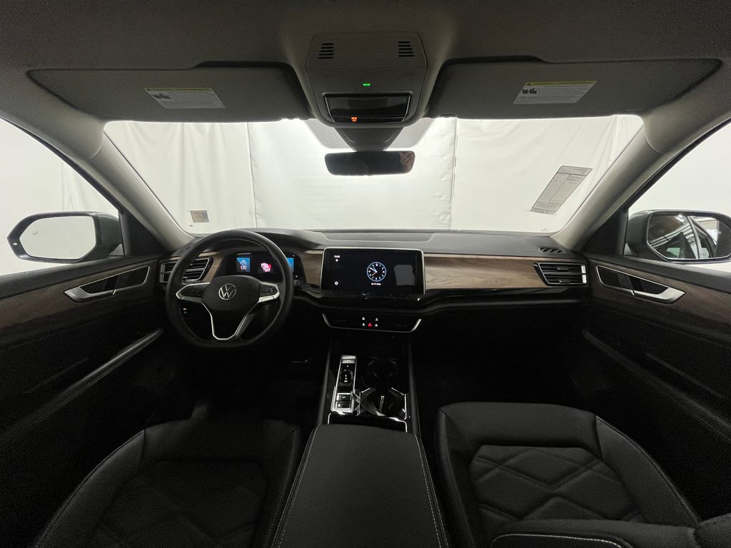 2026 Volkswagen Atlas SE w/Tech - Photo 17