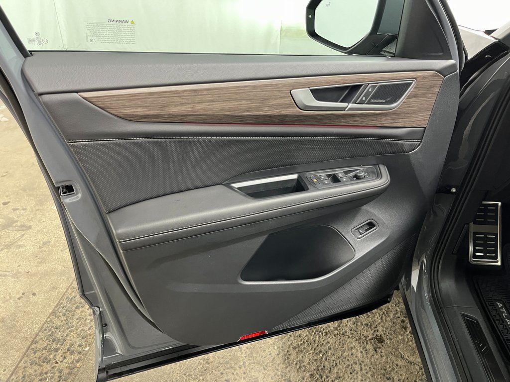 2026 Volkswagen Atlas SEL Premium R-Line - Photo 20