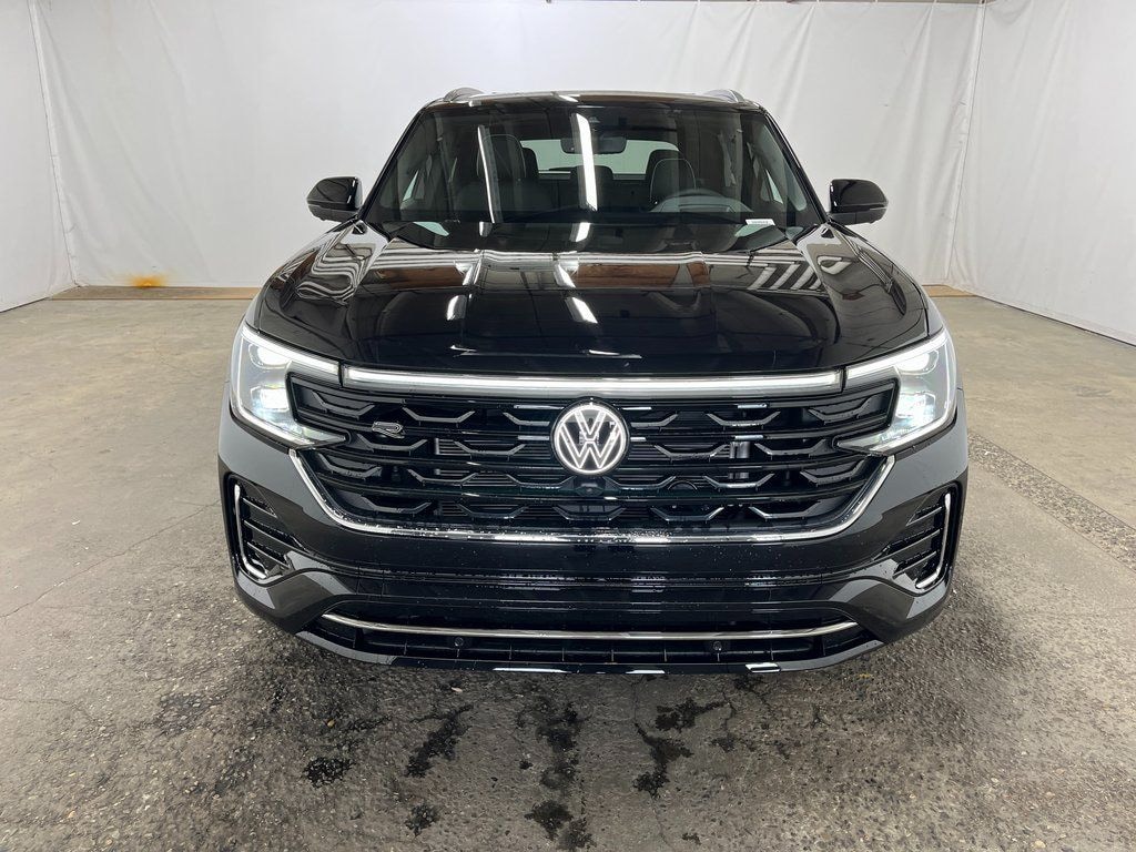 New 2026 Volkswagen Atlas Cross Sport 2.0T SEL Premium R-Line SUV