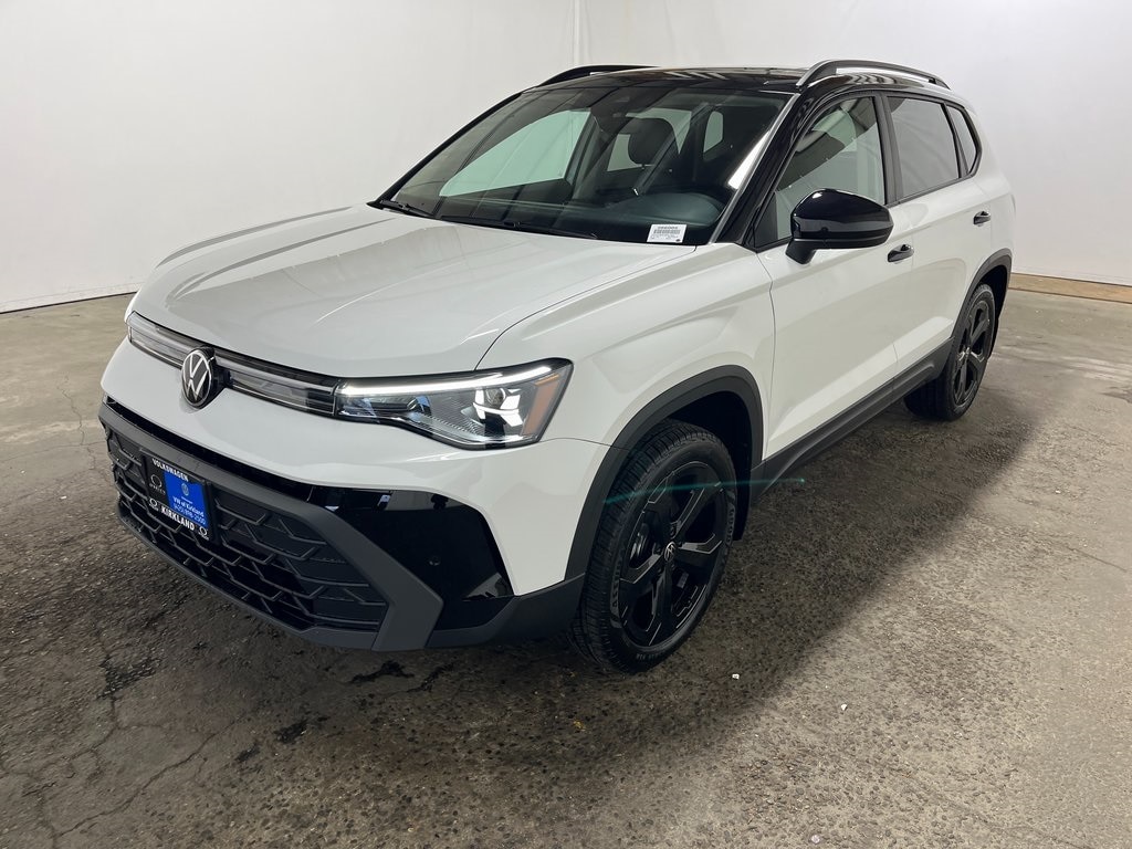 New 2026 Volkswagen Taos 1.5T SE Black SUV