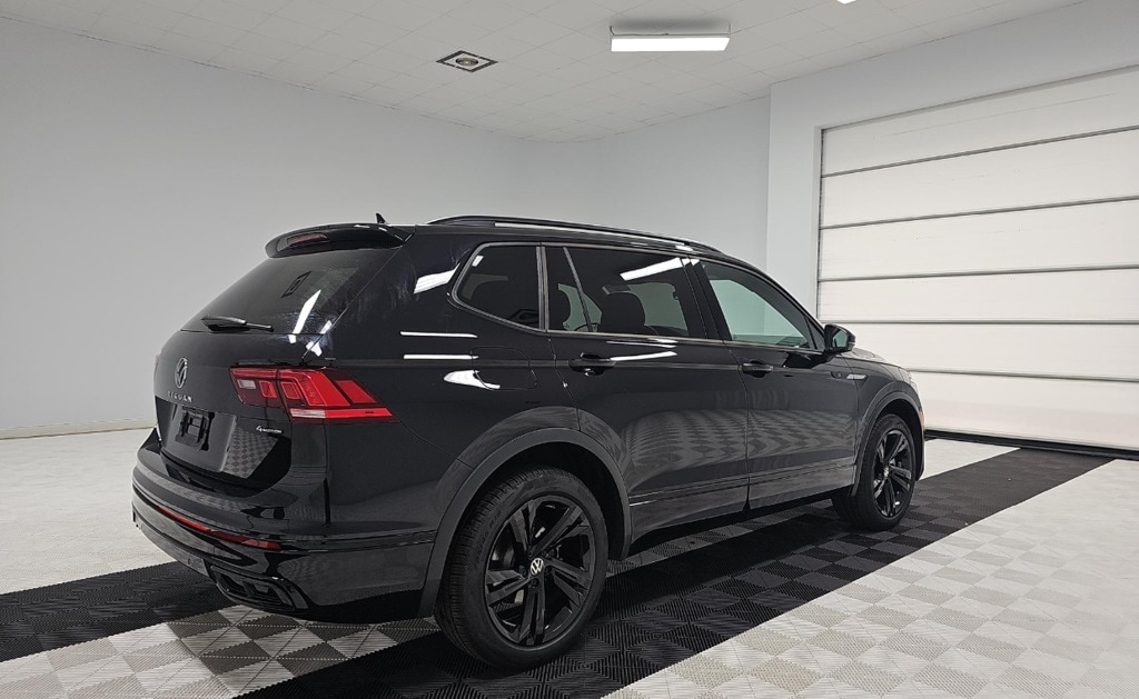 Used 2024 Volkswagen Tiguan 2.0T SE R-Line Black SUV