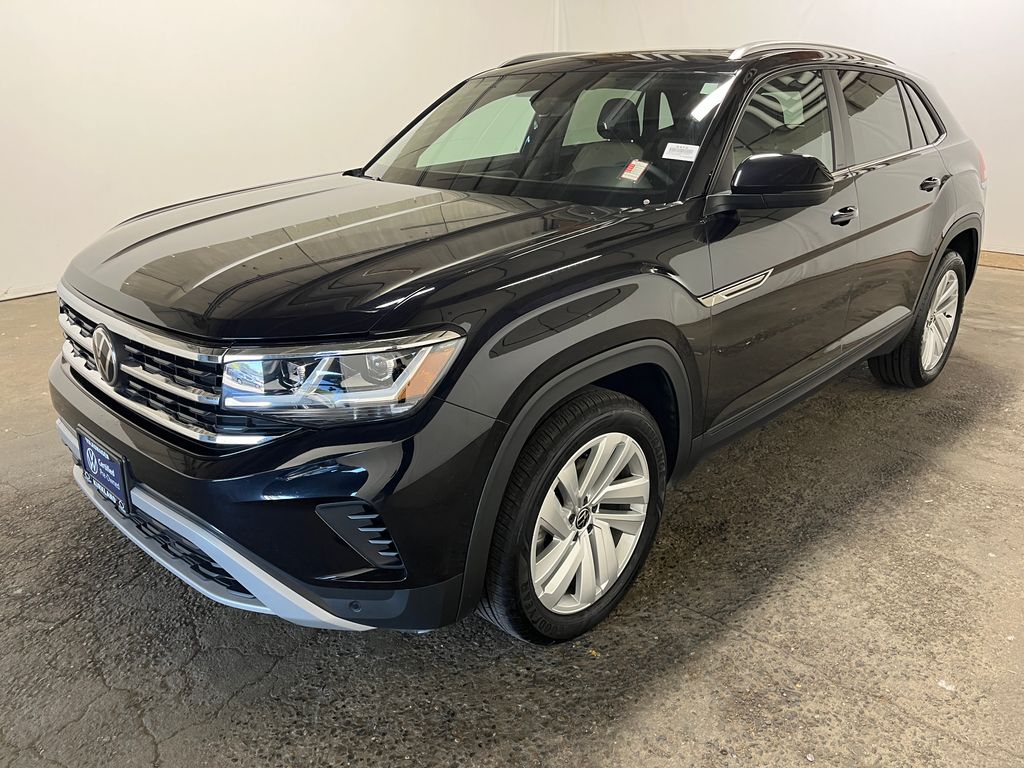 2023 Volkswagen Atlas Cross Sport 2.0T SE w/Tech 4MOTION's photo