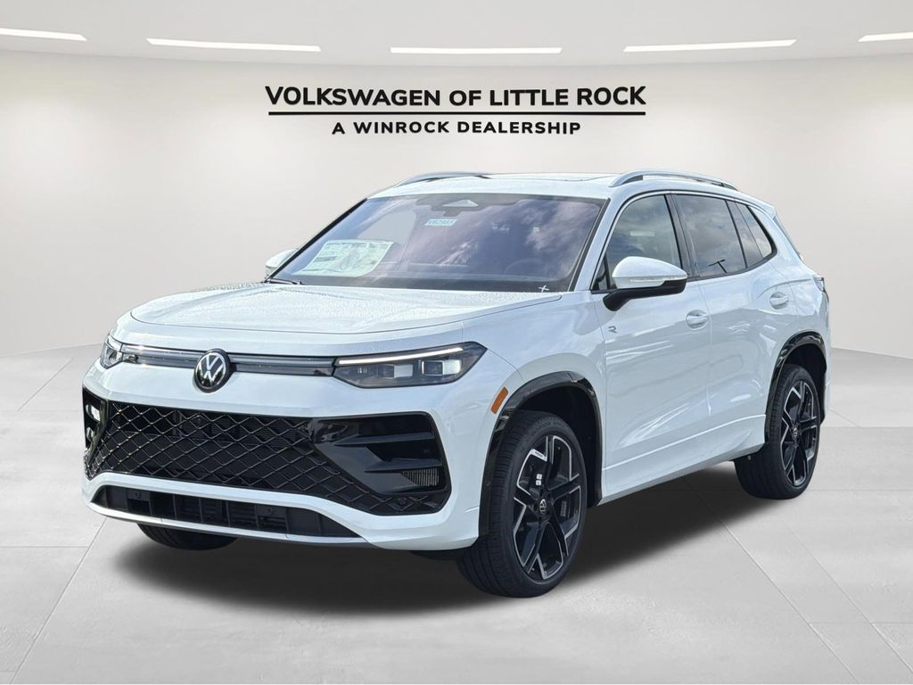 2026 Volkswagen Tiguan 2.0T SEL R-Line Turbo 4Motion's photo