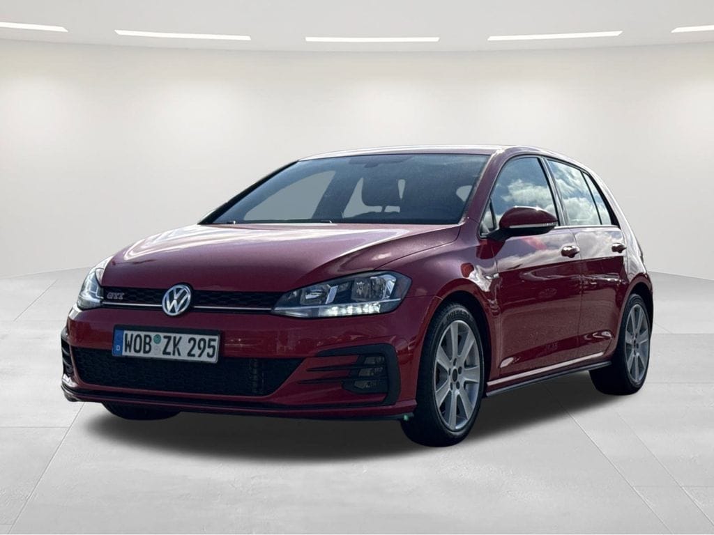 2020 Volkswagen Golf GTI S's photo