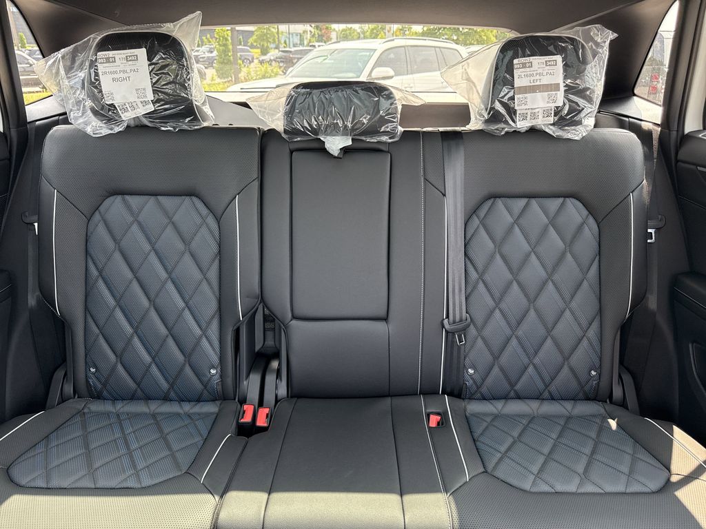 2025 Volkswagen Atlas Cross Sport SEL Premium R-LINE - Photo 30