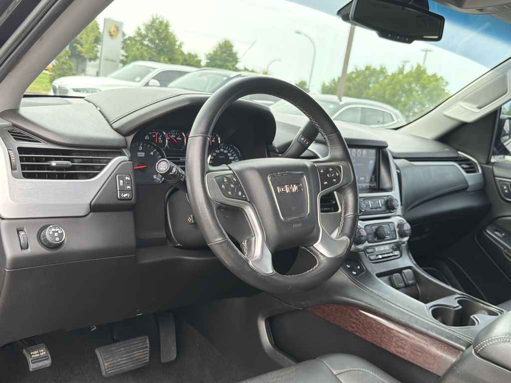 2018 GMC Yukon XL SLT - Photo 10