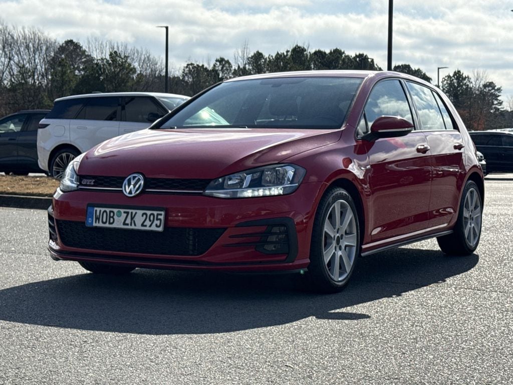 2020 Volkswagen Golf GTI S's photo