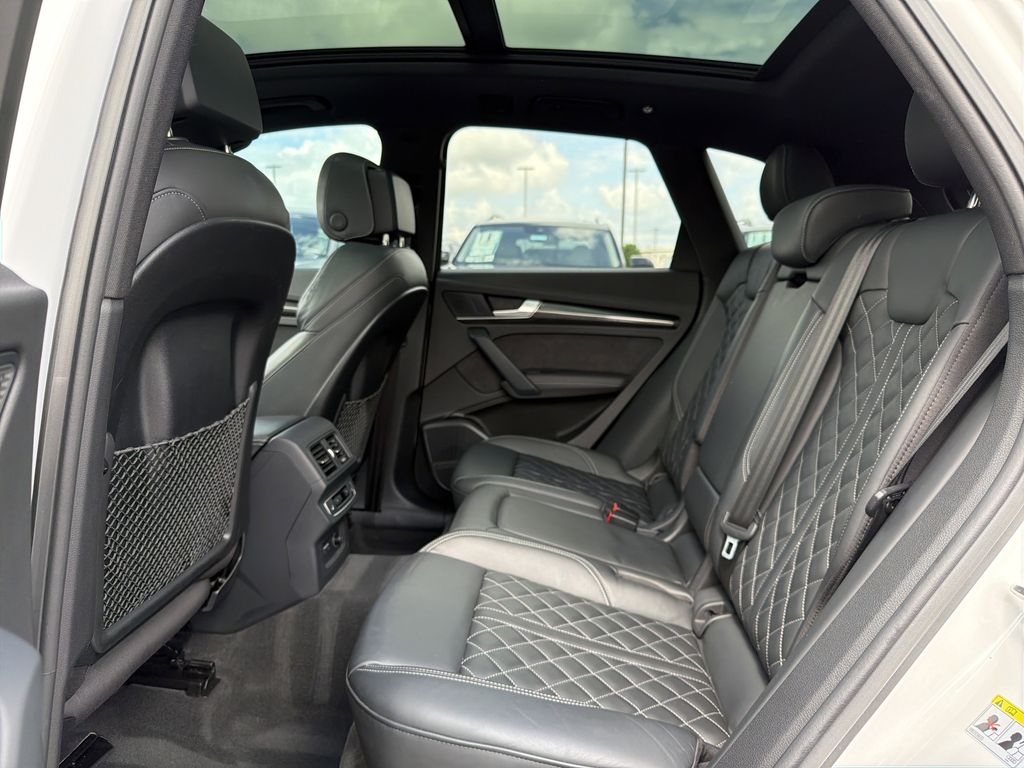 2023 Audi SQ5 Prestige - Photo 13