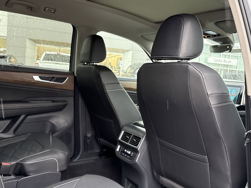 2026 Volkswagen Atlas SE w/Tech - Photo 20