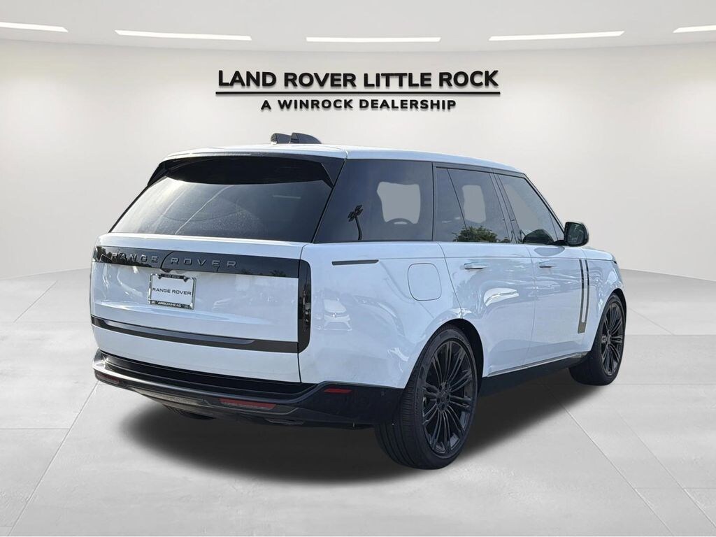 New 2026 Land Rover Range Rover SE SUV