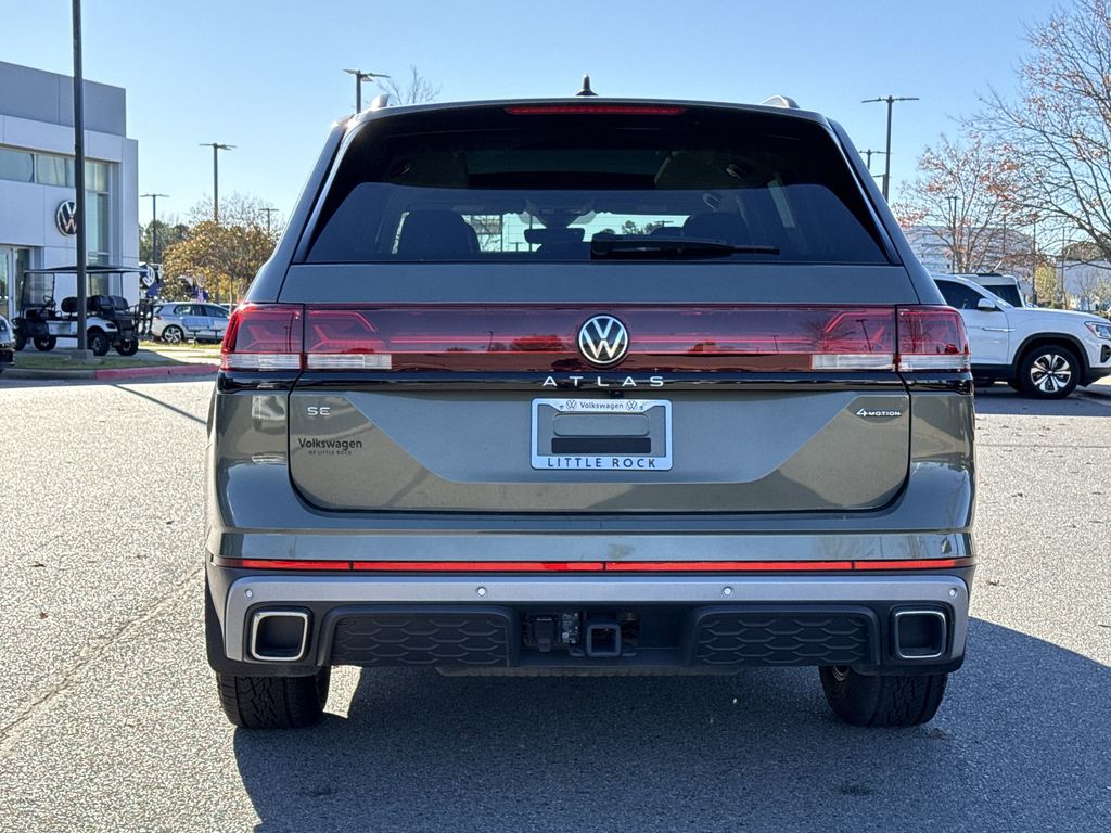 2025 Volkswagen Atlas Peak Edition SE Technology photo 3