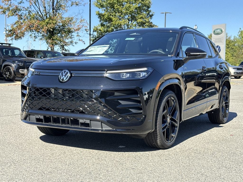 New 2026 Volkswagen Tiguan 2.0T SE R-Line Black SUV