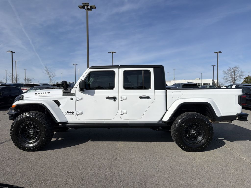 Used 2023 Jeep Gladiator WILLYS with VIN 1C6HJTAG7PL565231 for sale in Little Rock