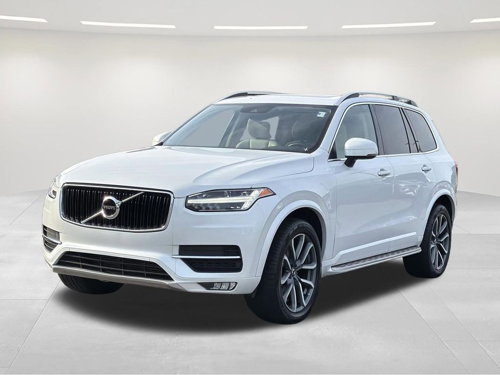 2019 Volvo XC90 T5 Momentum FWD's photo