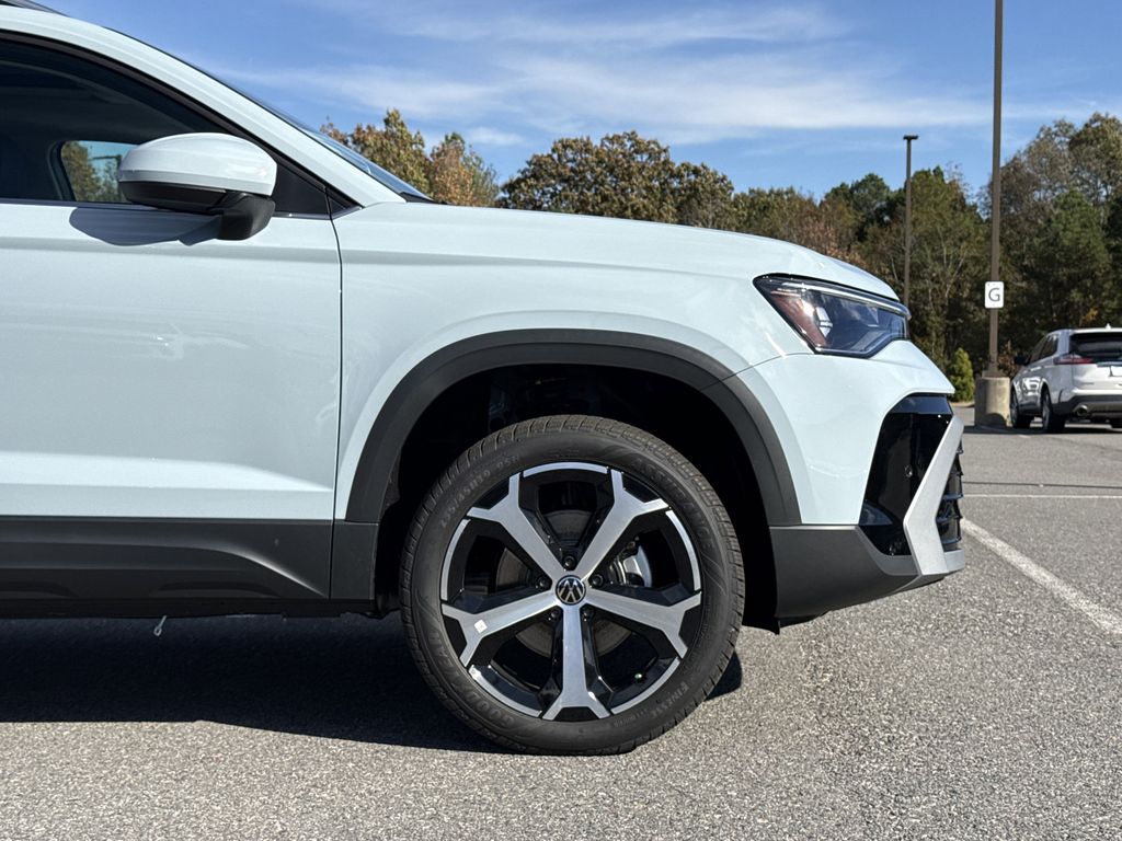 2026 Volkswagen Taos SEL - Photo 9