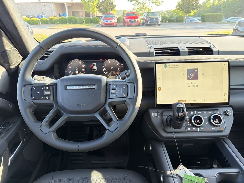 New 2026 Land Rover Defender 110 X-Dynamic SE SUV
