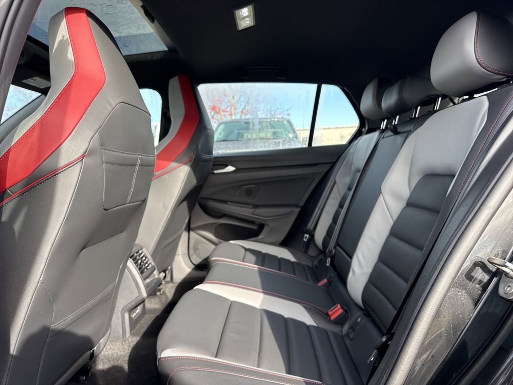 2026 Volkswagen Golf GTI SE - Photo 13