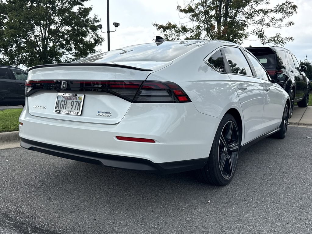 2024 Honda Accord Hybrid Sport photo 3
