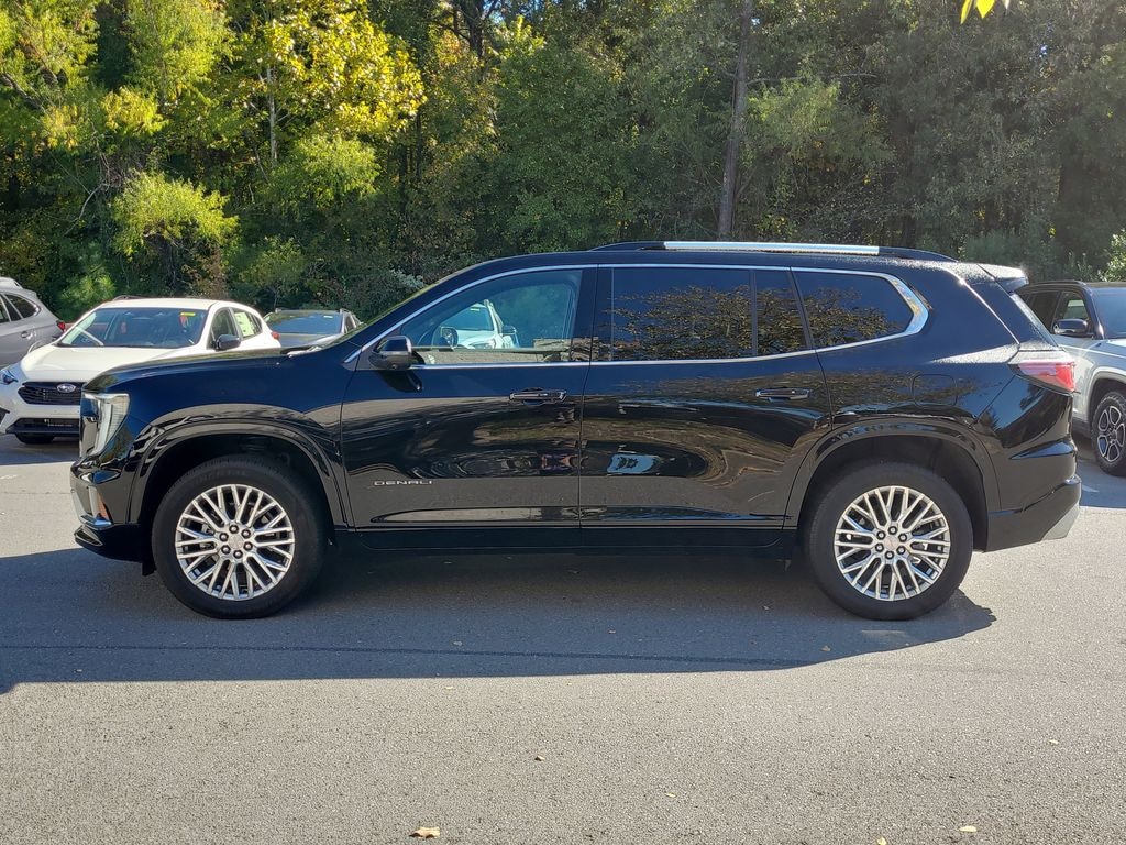 Used 2025 GMC Acadia Denali SUV