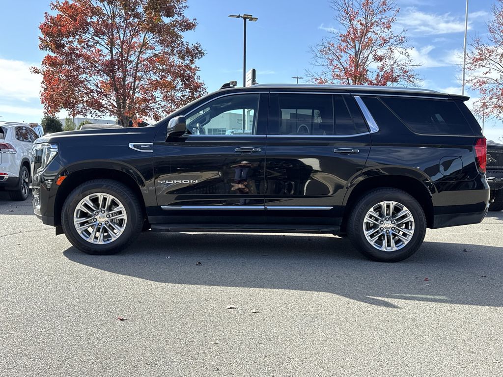 2021 Gmc Yukon SLT photo 2
