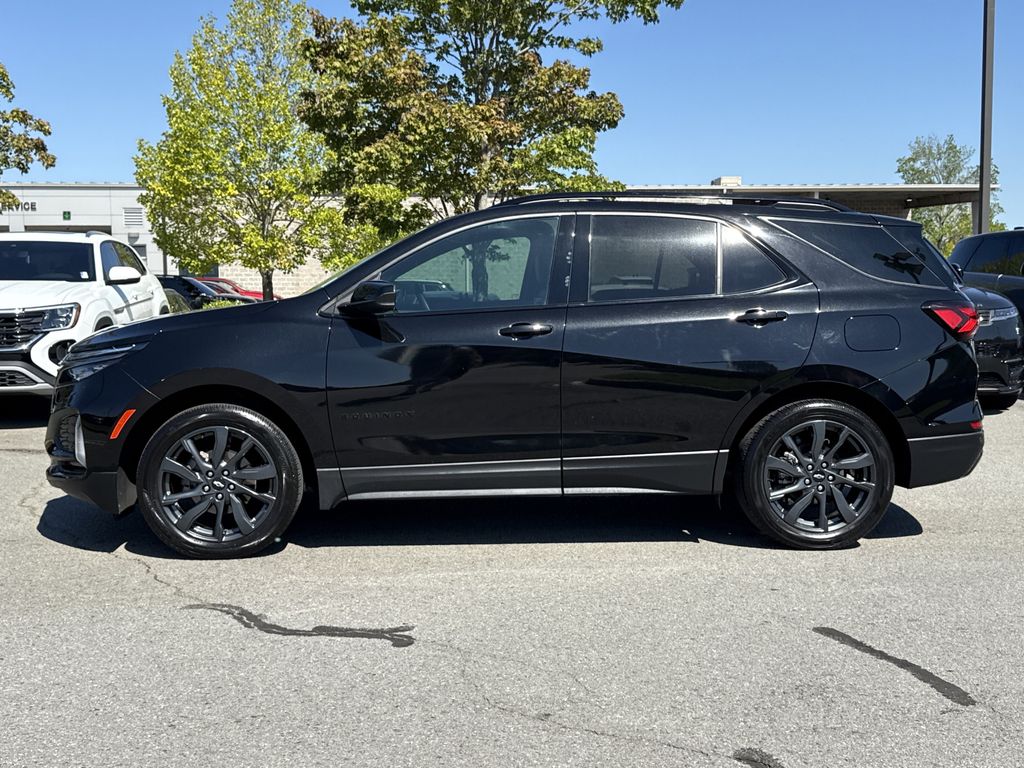 2023 Chevrolet Equinox RS photo 2