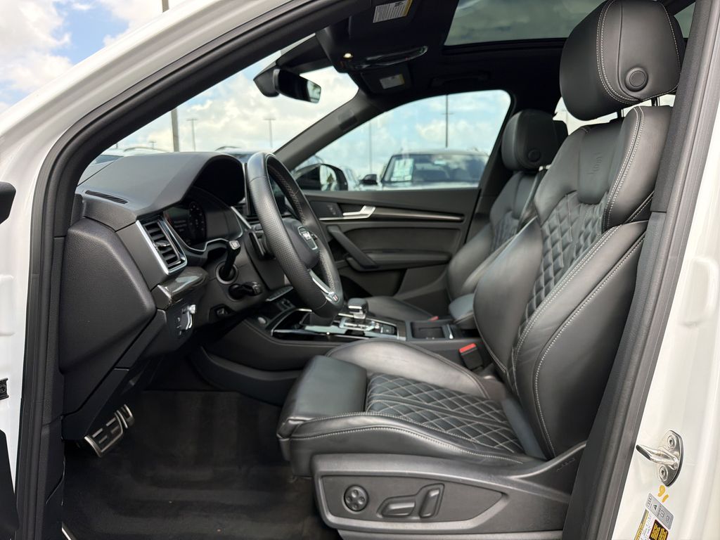 2023 Audi SQ5 Prestige - Photo 11