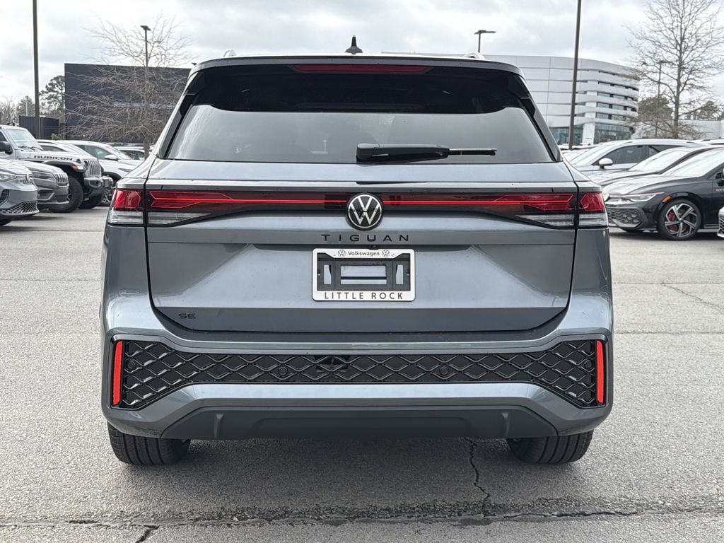 New 2026 Volkswagen Tiguan 2.0T SE R-Line Black SUV