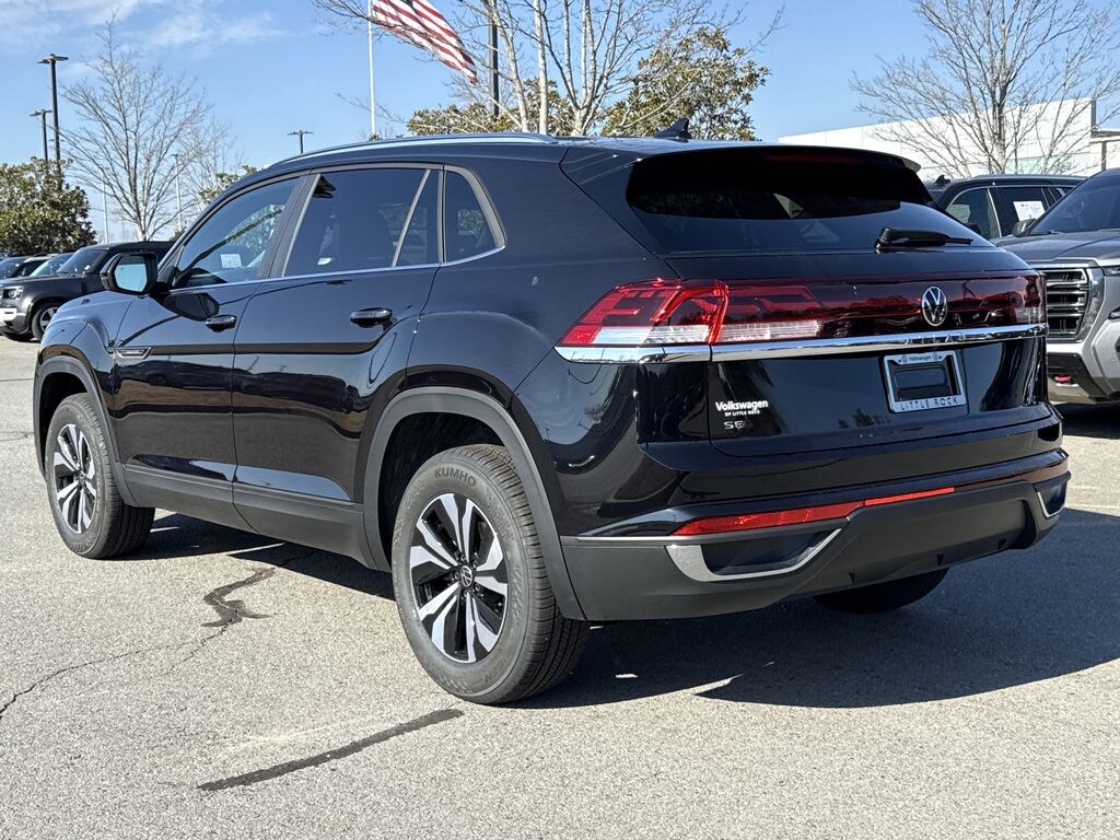 New 2026 Volkswagen Atlas Cross Sport 2.0T SE SUV