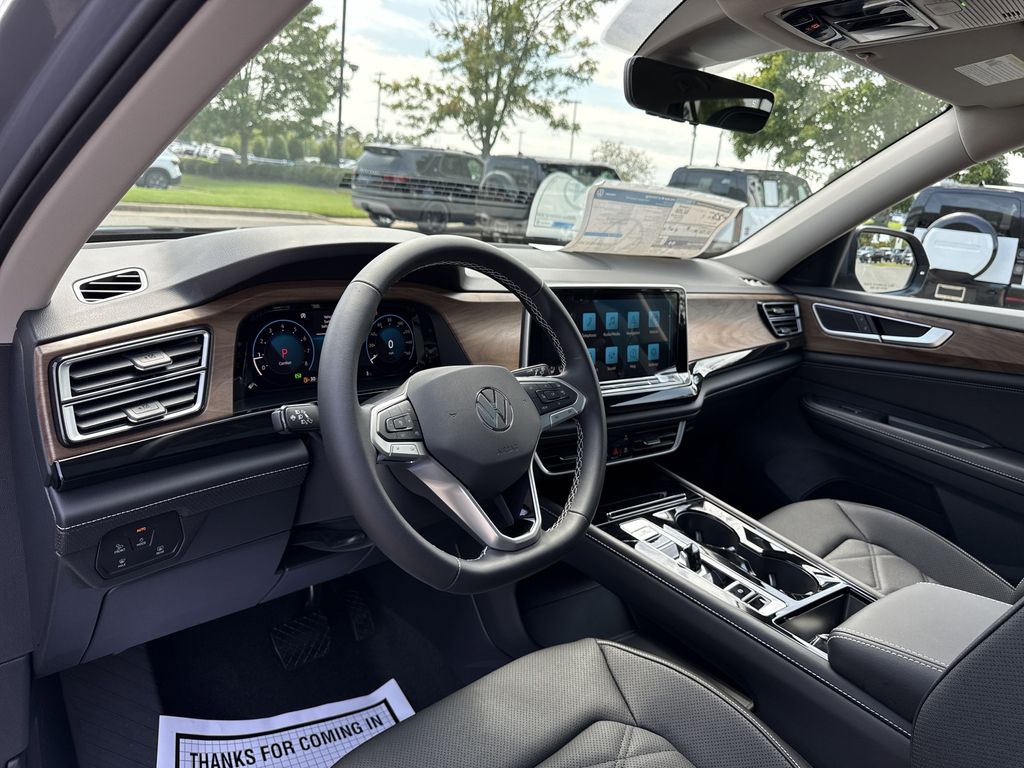 2026 Volkswagen Atlas SE w/Tech - Photo 10